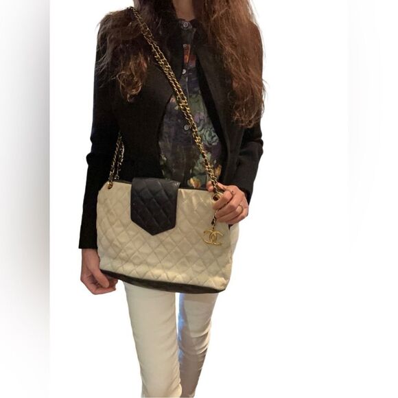 Chanel canvas and leather bag - Picture 5 of 16